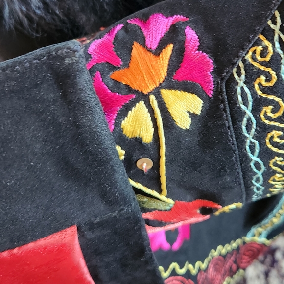 DOUBLE D RANCH Black Suede Embroidery Mongolian Lamb Fur Collar Cuffs Jacket NWT - Picture 9 of 16